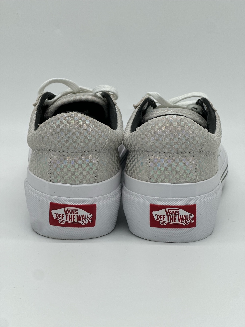 Vans Men’s Low-Top Sneakers in Light Silver and White - Picture 6 of 10